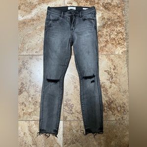 PacSun Ankle High Rise Jegging Frayed Size 26 Women